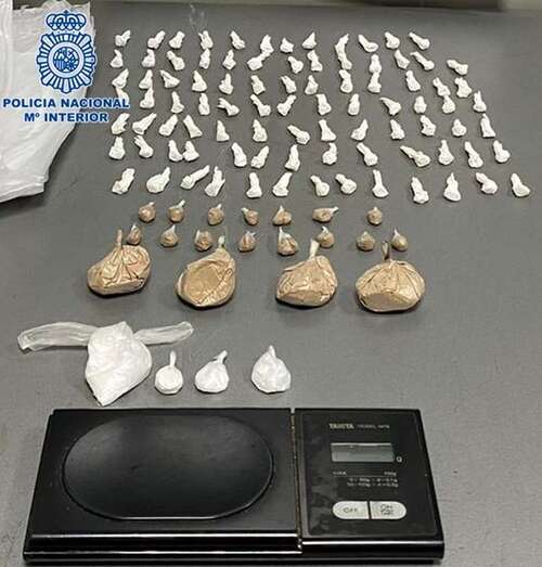 Droga incautada a los detenidos/Policía Nacional.